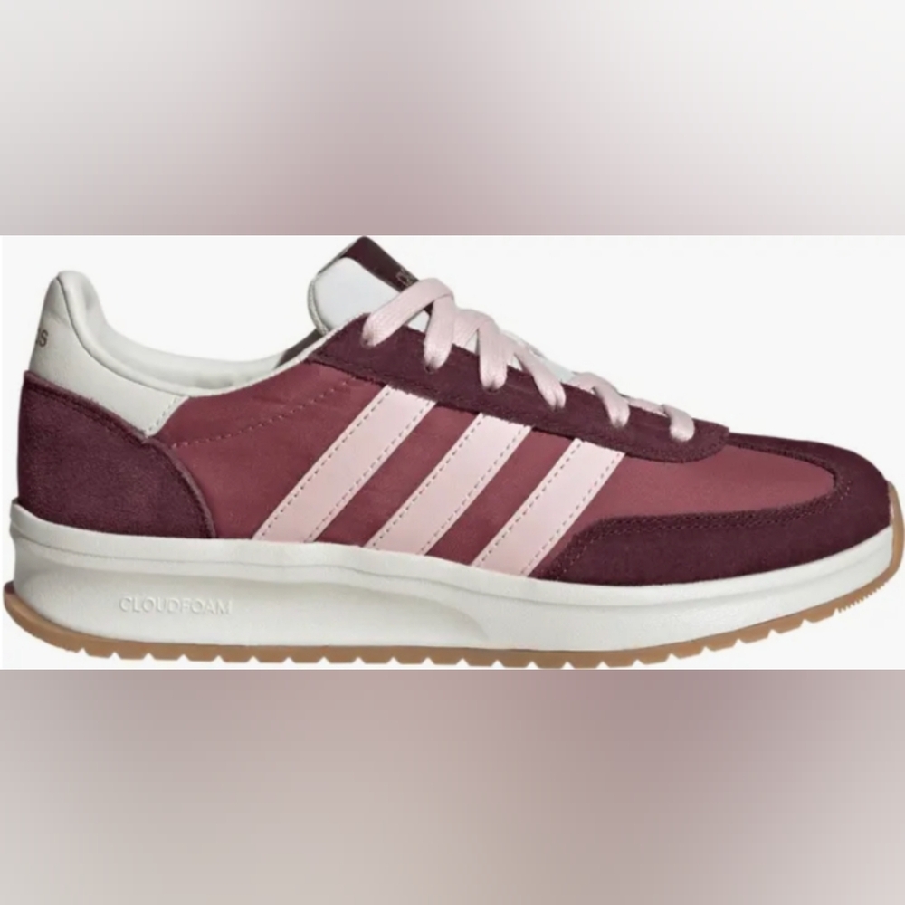 NEW Adidas run 72 sneakers size 9 in maroon